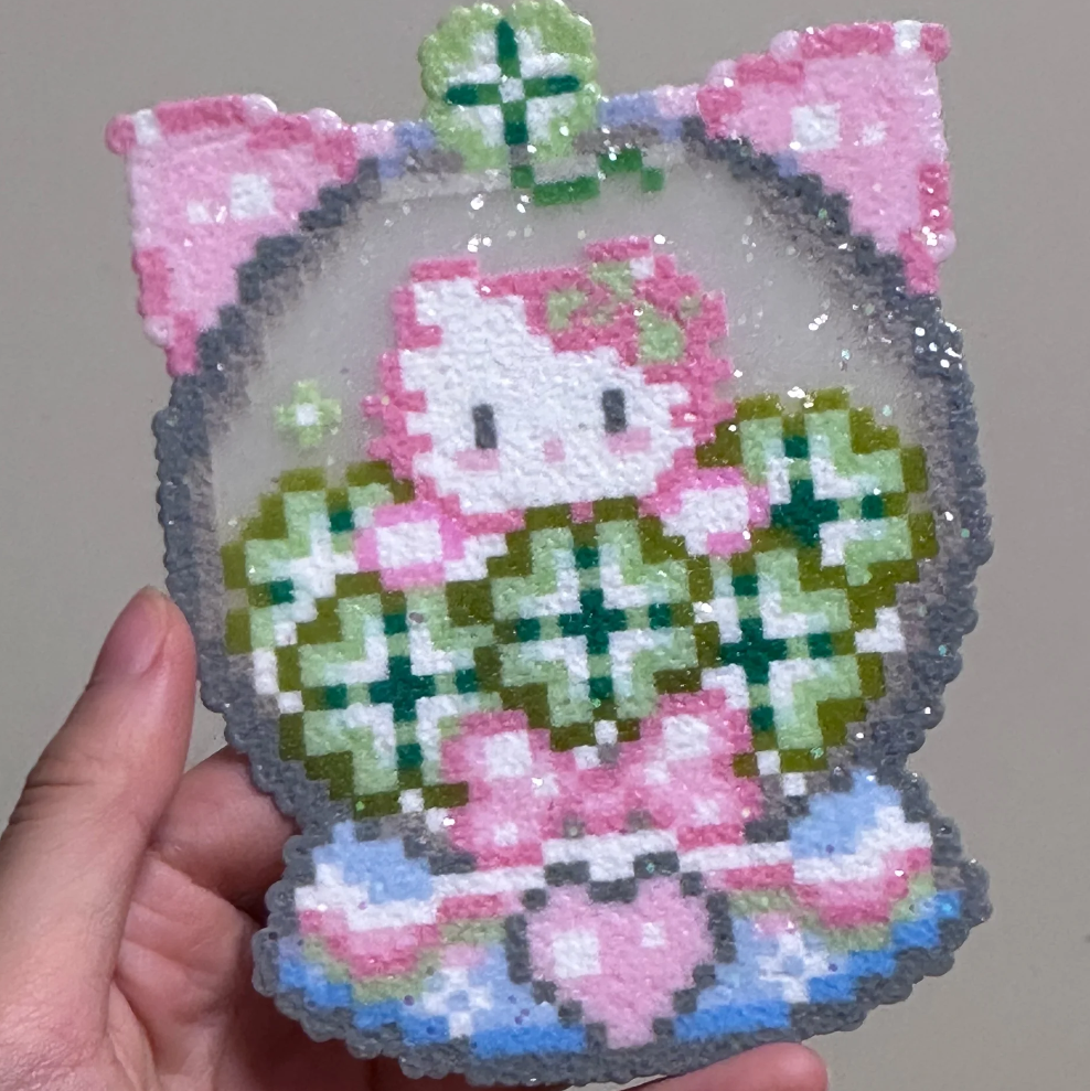 Bow Frame Shaker Charm – Pastel Perler Bead Art