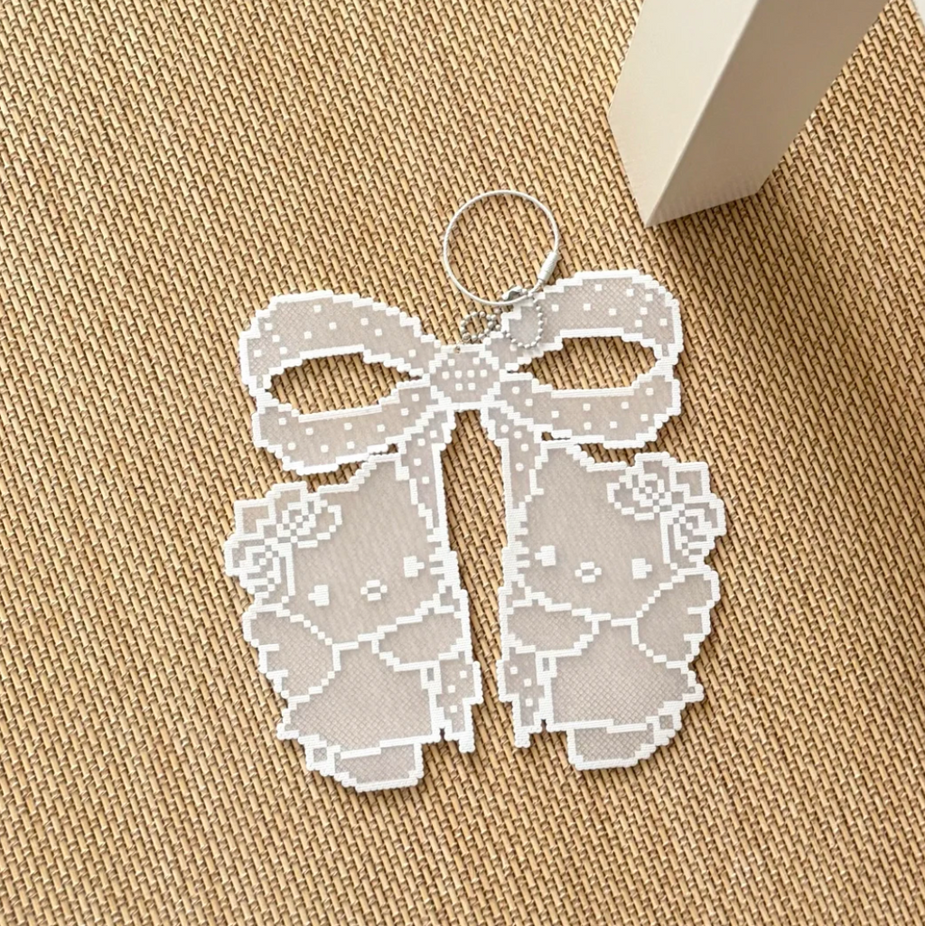 Bow & Angel Kittens – White Lace Hanging Ornament – Perler Art