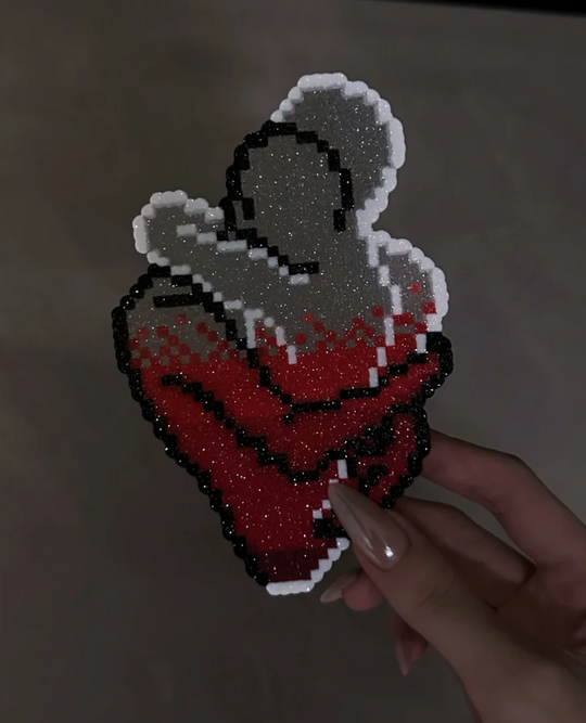 Broken Bleeding Heart Pixel Charm – Glitter Grey & Bright Red – Gothic Dark Decor